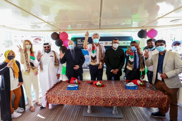 احتفالات اليوم الوطني الـ 49 لدولة الإمارات في دبي مارينا