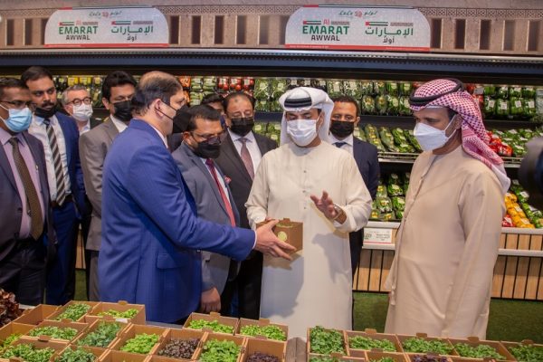 مهرجان لولو “الإمارات أولاً” يضع إنتاج المزارع المحلية الطازجة أولاً