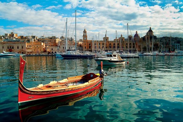 «سياحة مالطا» و«يخوت مالطا» تشاركان في معرض دبي العالمي للقوارب 2023