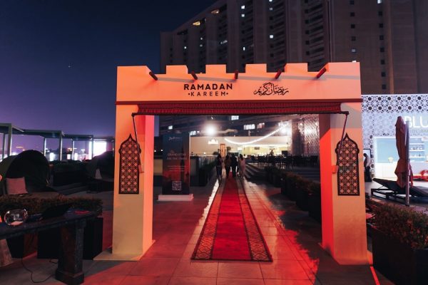 إفطار وسحور رمضان في فندق راديسون بلو، خور ديرة دبي